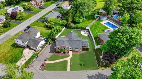 840 Lopatcong Street Belvidere NJ 07823