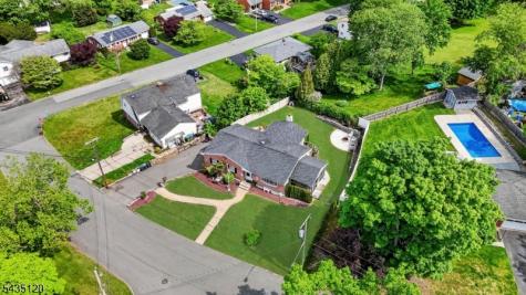 840 Lopatcong Street Belvidere NJ 07823
