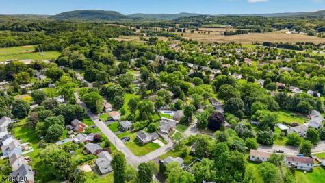 840 Lopatcong Street Belvidere NJ 07823