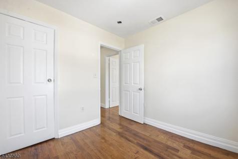 91 Willoughby Street Newark NJ 07112