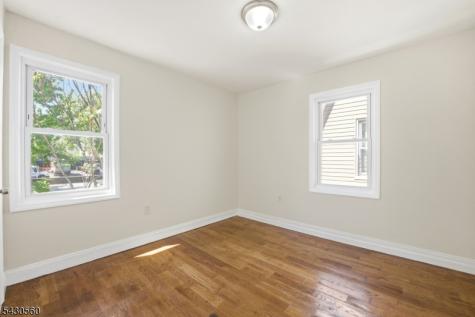 91 Willoughby Street Newark NJ 07112