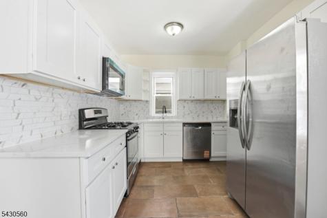 91 Willoughby Street Newark NJ 07112