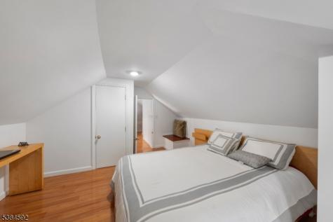 520 W Saddle River Road Ridgewood Village NJ 07450