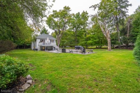 520 W Saddle River Road Ridgewood Village NJ 07450