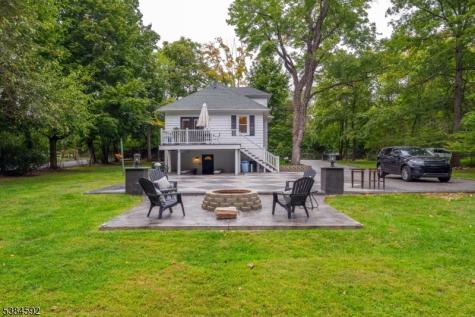 520 W Saddle River Road Ridgewood Village NJ 07450