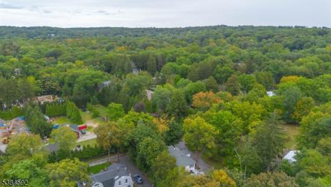 520 W Saddle River Road Ridgewood Village NJ 07450