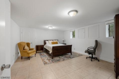 520 W Saddle River Road Ridgewood Village NJ 07450