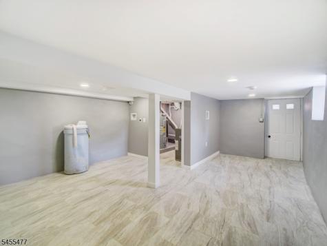 4 Emmans Road Roxbury NJ 07852