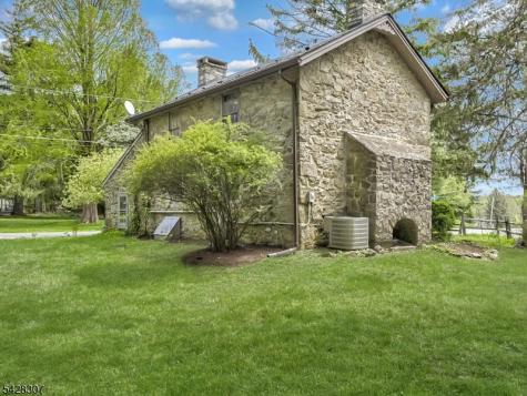 295 County Road 579 Bethlehem NJ 08804