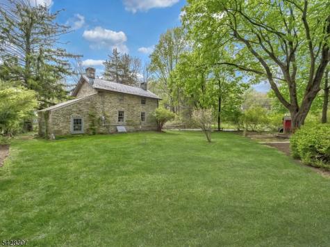 295 County Road 579 Bethlehem NJ 08804