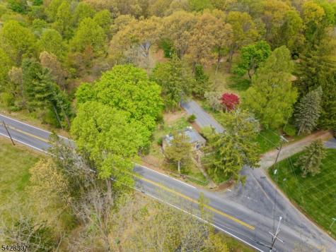 295 County Road 579 Bethlehem NJ 08804