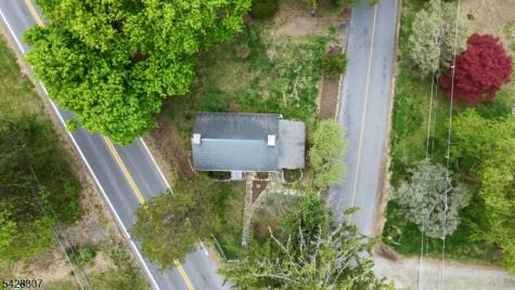 295 County Road 579 Bethlehem NJ 08804