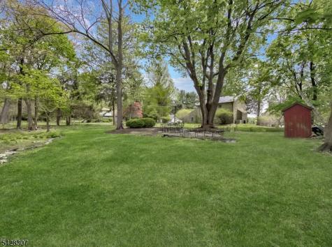 295 County Road 579 Bethlehem NJ 08804