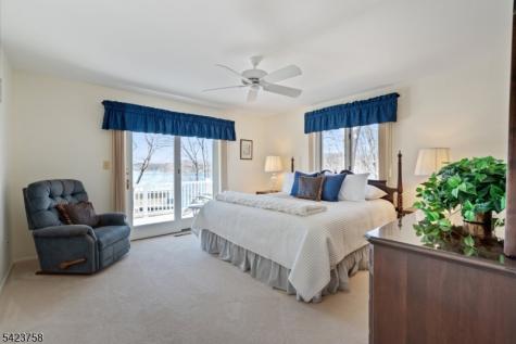 201 S New Jersey Avenue Jefferson NJ 07849