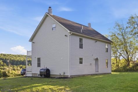68 Fenwick Road Frankford NJ 07822