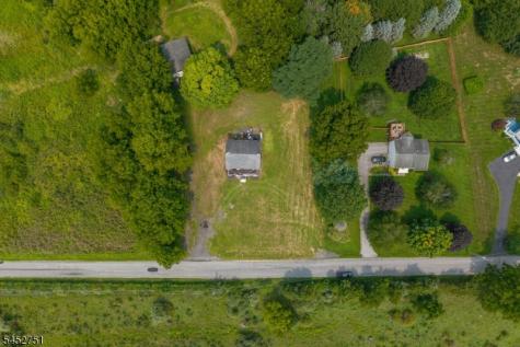 68 Fenwick Road Frankford NJ 07822