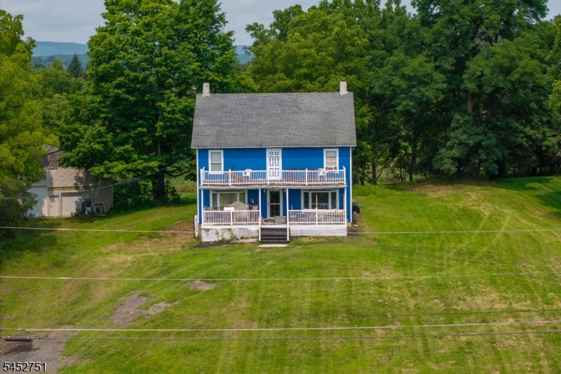 68 Fenwick Road Frankford NJ 07822