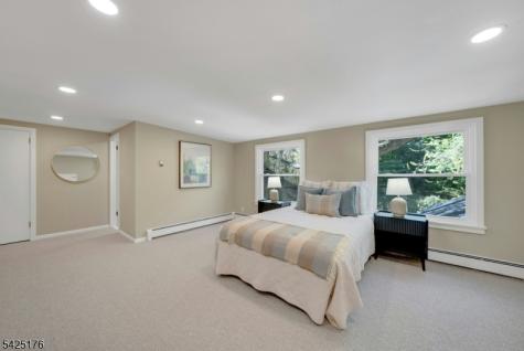 46 Chestnut Hill Place Glen Ridge Boro NJ 07028