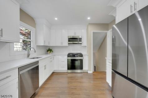 46 Chestnut Hill Place Glen Ridge Boro NJ 07028