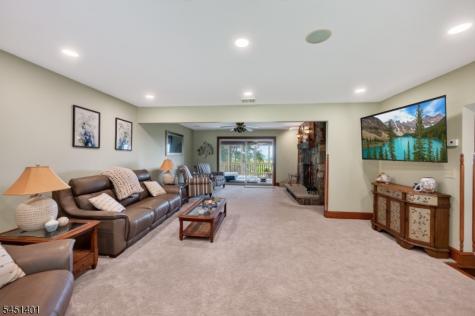 5 Beechwood Lane Blairstown NJ 07832