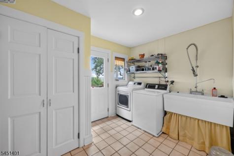 5 Beechwood Lane Blairstown NJ 07832