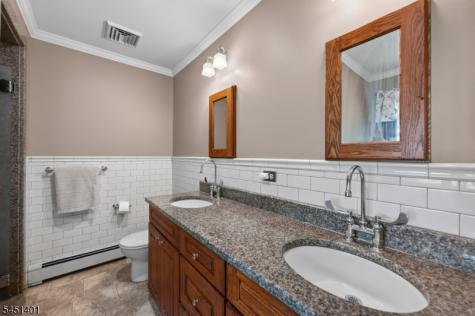 5 Beechwood Lane Blairstown NJ 07832