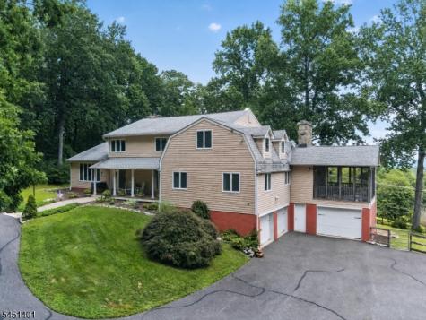 5 Beechwood Lane Blairstown NJ 07832