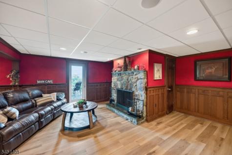 5 Beechwood Lane Blairstown NJ 07832