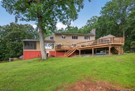 5 Beechwood Lane Blairstown NJ 07832
