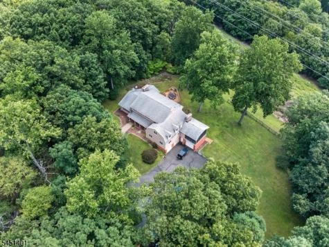 5 Beechwood Lane Blairstown NJ 07832