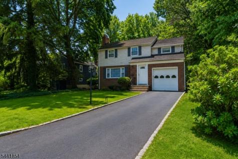 71 Willoughby Road Fanwood NJ 07023