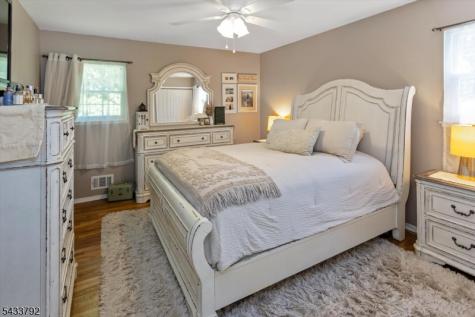 7 Crest Drive Washington NJ 07853