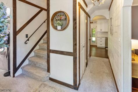 7 Crest Drive Washington NJ 07853