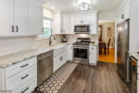 7 Crest Drive Washington NJ 07853