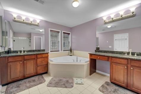 7 Colemantown Drive Chesterfield NJ 08515