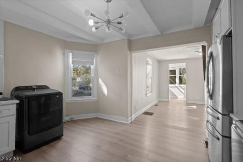 20 Lake Street East Orange NJ 07017