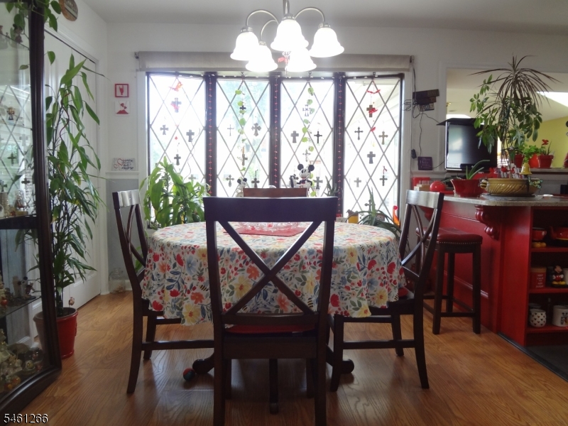 4 Wilbur Terrace Sayreville NJ 08872