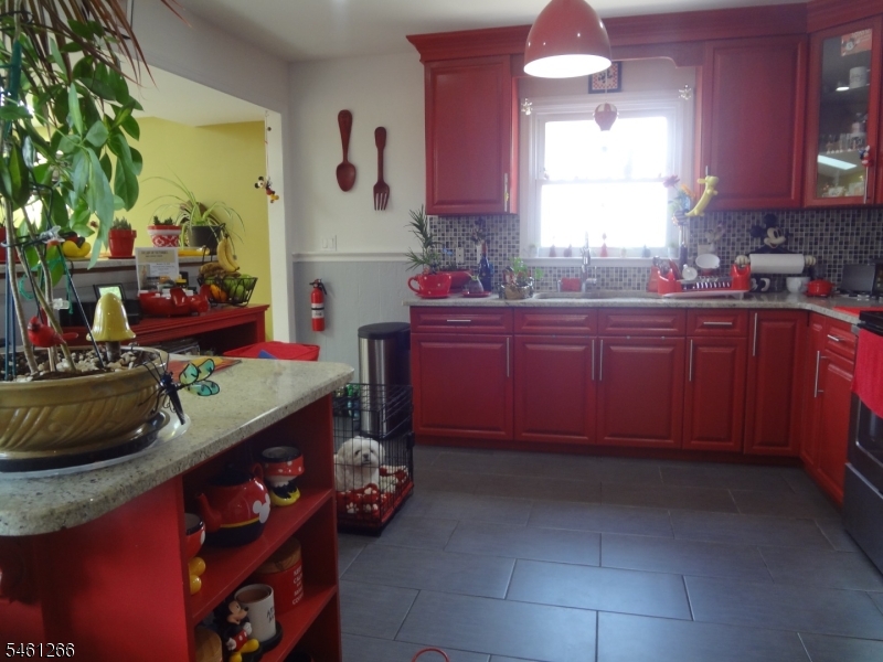 4 Wilbur Terrace Sayreville NJ 08872
