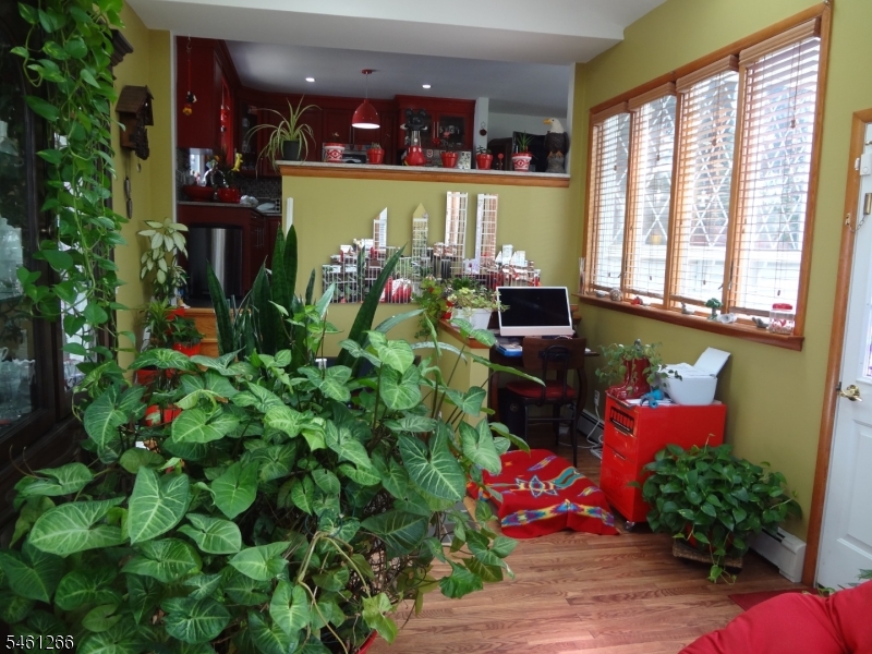 4 Wilbur Terrace Sayreville NJ 08872