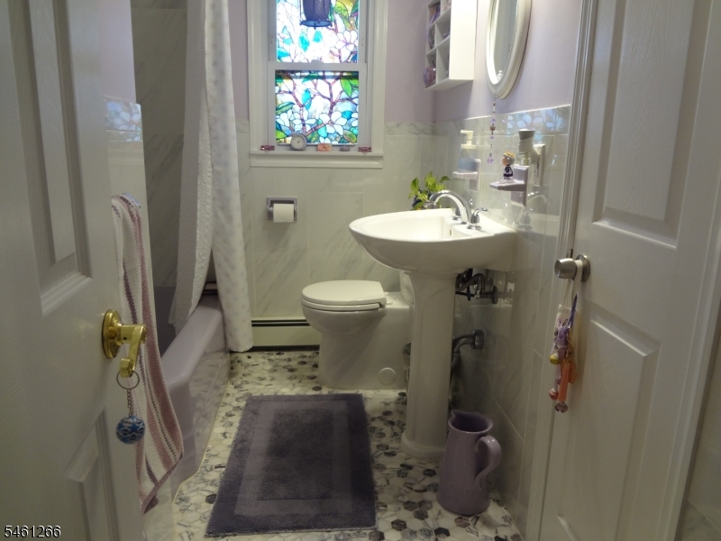 4 Wilbur Terrace Sayreville NJ 08872