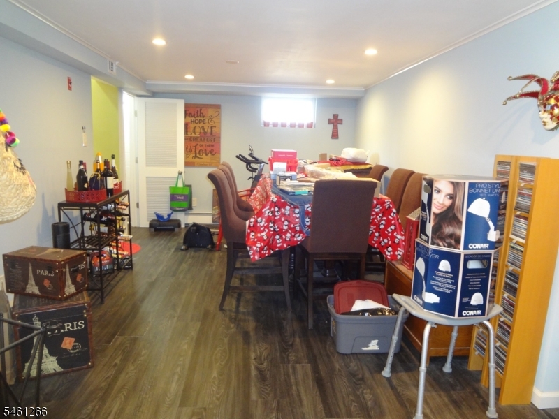 4 Wilbur Terrace Sayreville NJ 08872