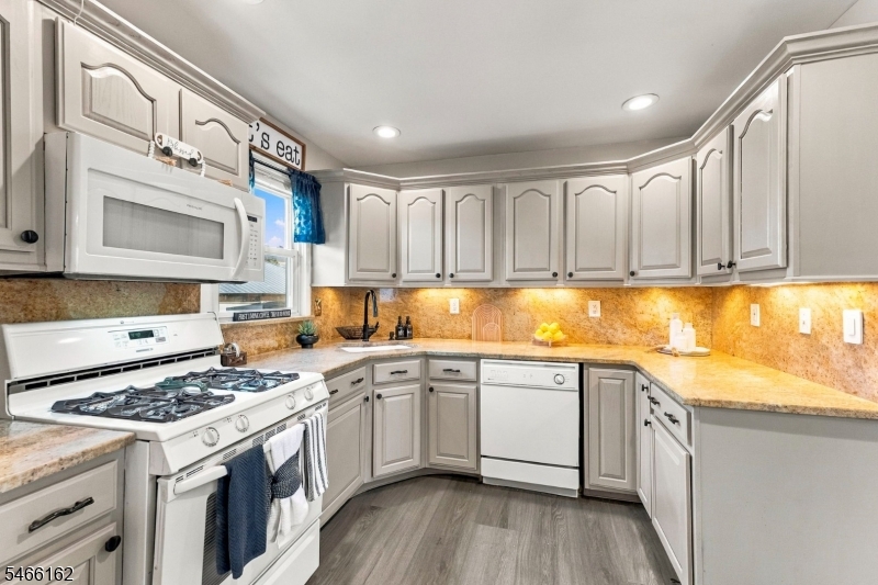 27 Harrison Avenue Carteret NJ 07008