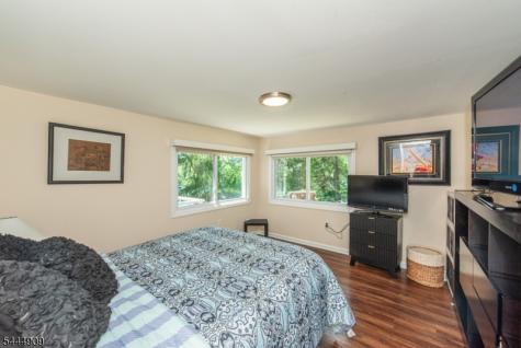 146 Lakewood Drive Denville NJ 07046