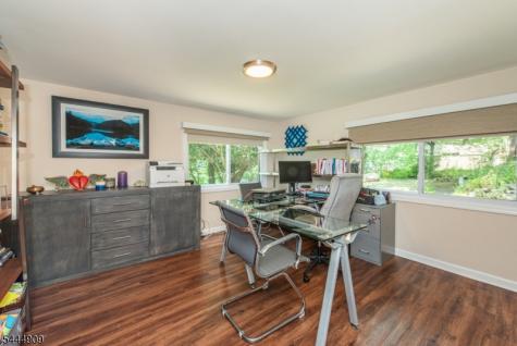 146 Lakewood Drive Denville NJ 07046