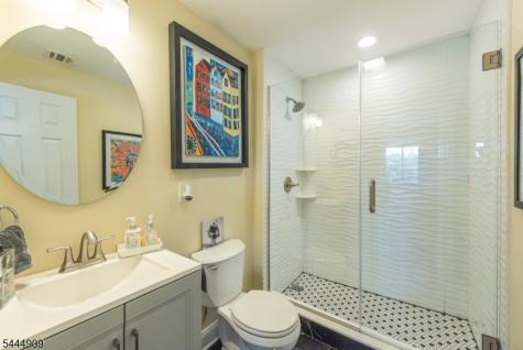 146 Lakewood Drive Denville NJ 07046