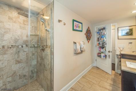 146 Lakewood Drive Denville NJ 07046