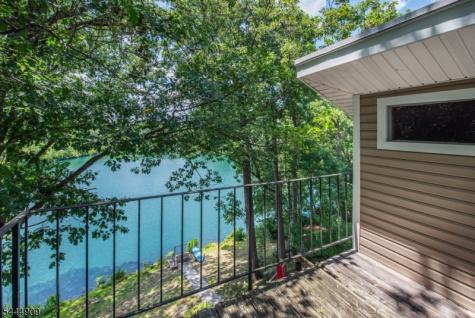 146 Lakewood Drive Denville NJ 07046