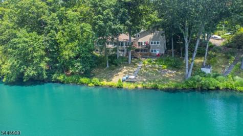 146 Lakewood Drive Denville NJ 07046