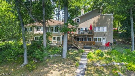146 Lakewood Drive Denville NJ 07046