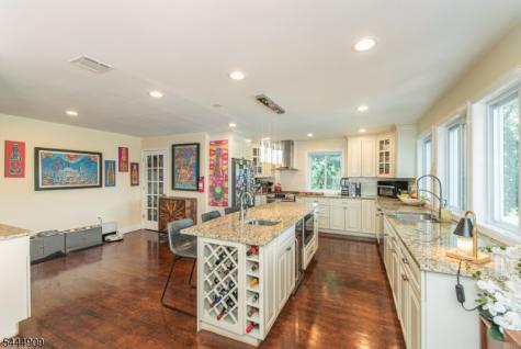 146 Lakewood Drive Denville NJ 07046
